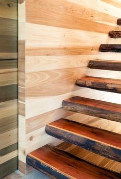 Tennessee Farmhouse, Farmhouse Staircase, Wood Stair Treads, Rustic Staircase, Rustic Stairs, Staircase Designs, Wooden Staircase, Diy Staircase, Barn Renovation