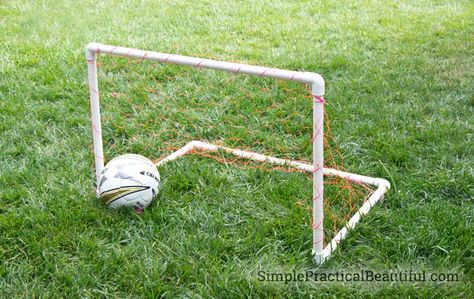 Make your own DIY soccer goal with some PVC pipe and joints and some netting. It’s an easy DIY project, and a great gift for a soccer-loving kid. Diy Soccer Goal, Pipe Diy Projects, Kids Soccer Goal, Soccer Goal Post, Pvc Pipe Crafts, Pvc Pipe Projects, Pvc Projects, Soccer Birthday, Diy Pipe