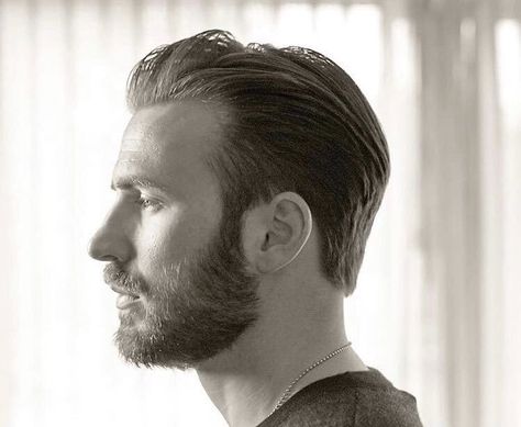 Man With A Beard, Christopher Evans, Robert Evans, Men Haircut Styles, Chris Evans Captain America, Corte De Cabelo Masculino, Side Profile, Steve Rogers, 인물 사진