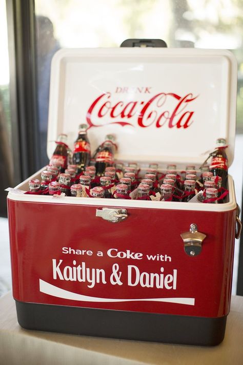 Wedding favor Share a Coke Share A Coke With, Coke Wedding Favors, Coca Cola Wedding, Coca Cola Cooler, Coca Cola Poster, Jordan Wedding, Pip Boy, Share A Coke, Engagement Party Favors