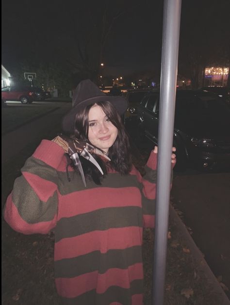 Freddy Krueger Hat, Leatherface Costume, Slasher Party, Freddy Krueger Costume, Halloween Fits, Horror Photography, Horror Costume, A Nightmare On Elm Street, Scary Halloween Costumes