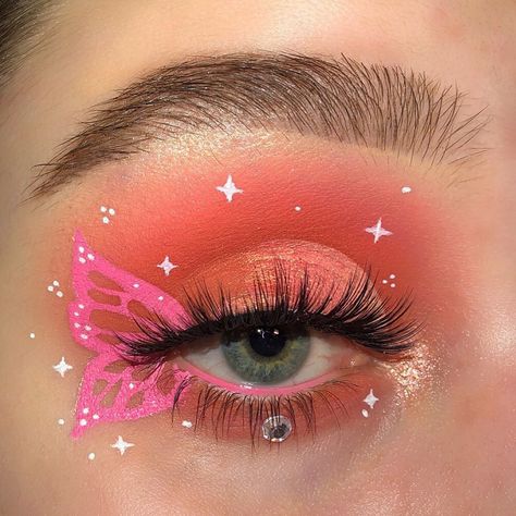 Photo Butterfly, Makeup Utensils, Cute Clown Makeup, New Makeup Ideas, Eye Makeup Designs, Makeup Eye Looks, Creative Eye Makeup, Creative Eye, Clown Makeup