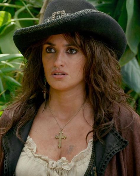 Angelica from Pirates of the Caribbean: On Stranger Tides Angelica Cruz, Hector Barbossa, On Stranger Tides, Spanish Actress, Pirate Woman, Captain Jack Sparrow, Penelope Cruz, Captain Jack, Basic Design