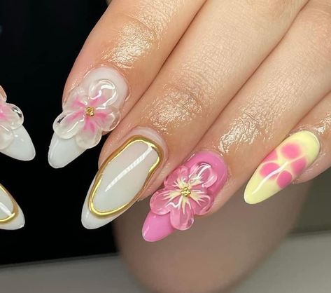 Hibiscus Flower Nail, Gummy Gel, Gel Chrome Nails, Acrylic Nails Almond Shape, Chrome Designs, Gucci Nails, Yellow Nail Art, 3d Flower Nails, Gel Acrylic Nails