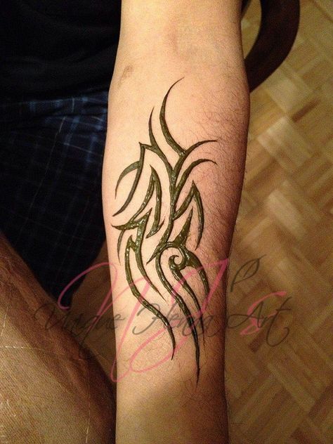 Henna For Boys, Henna Men, Men Henna Tattoo, Stammestattoo Designs, Cream Tattoo, Henne Tattoo, Unique Henna, Cute Henna Tattoos, Cute Henna