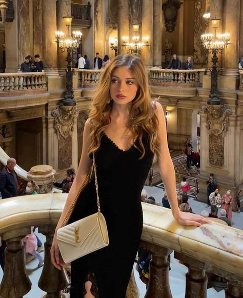 Femme Fatale on Instagram: "The little black dress 🖤" Kristina Core, Girl In Paris, Prom Pics, Estilo Ivy, Beautiful Photoshoot Ideas, Stylish Photo Pose, Rich Women, Feminine Aesthetic, Rich Girl