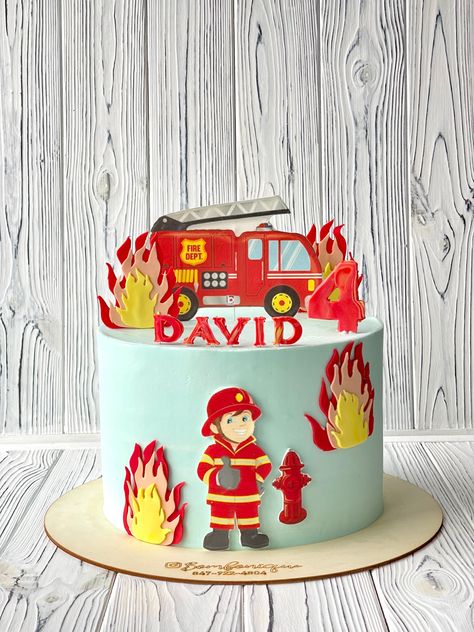 Fire Truck Cakes For Boys, Fireman Cookies, Fire Truck Cake, Firetruck Cake, Baking Photography, Boys Cake, Cake Decorating Frosting, Bday Cake, Baby Bear Baby Shower