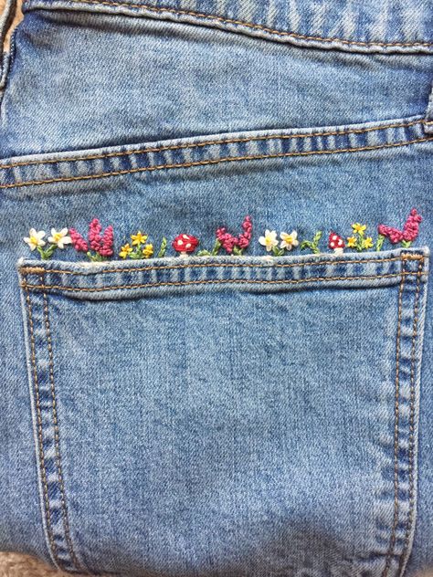 Trousers Embroidery Design, Jeans Embroidery Ideas, Embroidery Trousers, Daisies Embroidery, Catherine Cowles, Embroidery Jeans Diy, Jeans Embroidery, Red Mushrooms, Clothes Embroidery Diy