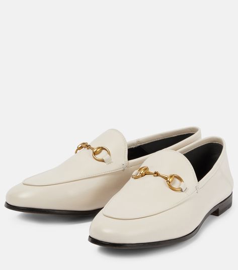 Gucci Brixton, White Dress Shoes Men, Gucci Horsebit Loafers, White Loafers, White Dress Shoes, Gucci Loafers, Gucci Horsebit, Gucci Leather, Black Loafers