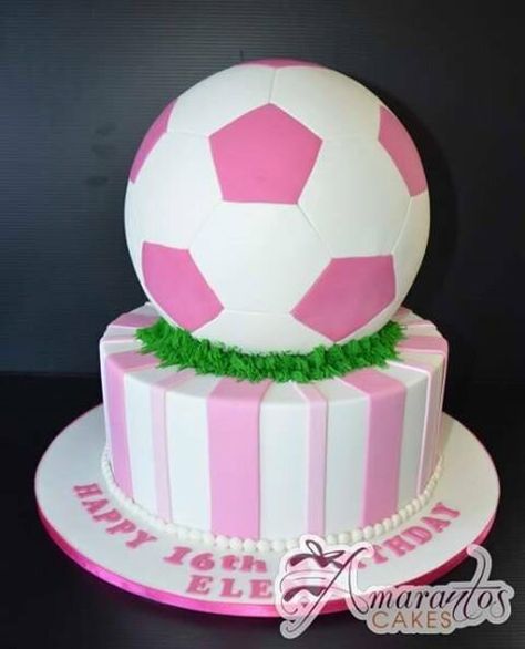 Soccer Cake Ideas, Birthday Cake Fruit, Pink Soccer Ball, Soccer Ball Cake, Soccer Birthday Cakes, Cookie Recipes Decorating, Candy Birthday Cakes, Soccer Cake, 10 Birthday Cake