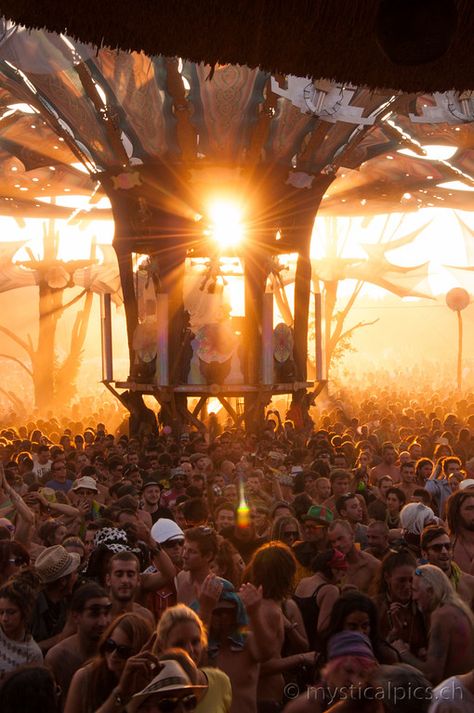 Indie Music Festival, Boomtown Festival, Ozora Festival, Psytrance Festival, Outdoor Music Festival, Firefly Music Festival, Desert Party, Burning Man Art, Concert Stage Design