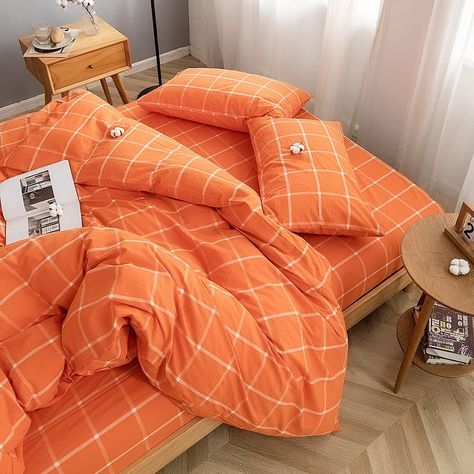 Plaid Comforter, Patterned Duvet, Orange Bedding, Two Face, Funky Home Decor, Comforter Bedding Sets, Bedding Duvet, Orange Pattern, Duvet Bedding