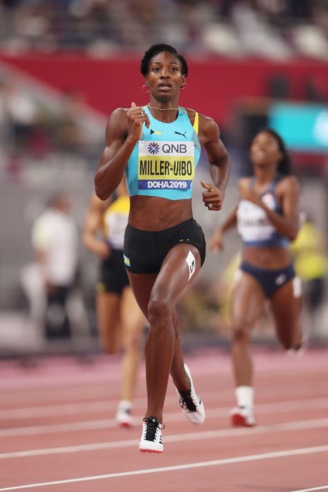 Shaunae Miller-Uibo (Bahamas) 🥈 400 metres • 2019 World Athletics Championships (Doha) Sports Track, World Athletics, Athletic Girls, Sporty Girls, Body Reference, Action Poses, Doha, Female Athletes, Track And Field