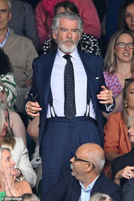 Social Style, Cream Skirt, Navy Blue Midi Dress, Lawn Tennis, Suspenders Men, Pierce Brosnan, Tshirt Men, Navy Suit, Looking Dapper