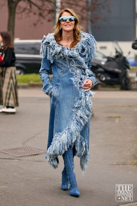 How To Make Denim Fringe, Jean Street Style, Denim Fashion Runway, 2023 Street Style, Fashion Competition, Paris Fashion Week Runway, Denim Street Style, Autumn Winter 2023, Jeans Street Style