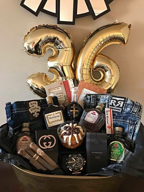 Men’s Birthday Basket Ideas, 21 Birthday Gift For Boyfriend, Gift Basket Ideas For Husband Birthday, Birthday Set Up Ideas For Husband, Non Expensive Gifts For Boyfriend, Big Gift Basket Ideas For Boyfriend, Mens Birthday Ideas Gift, Guy Birthday Basket, Basket Birthday Gifts For Him