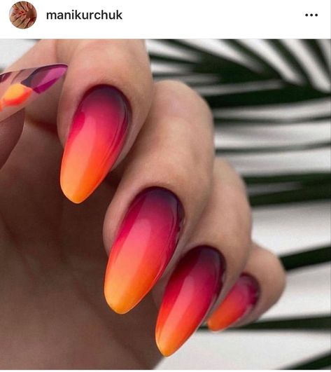 Tequila Sunrise Nails Neon Coral Nails, Simple Summer Nails, Orange Ombre Nails, Sunny Nails, Faded Nails, Trend Nails, Sunset Nails, City Nails, Nails Trend