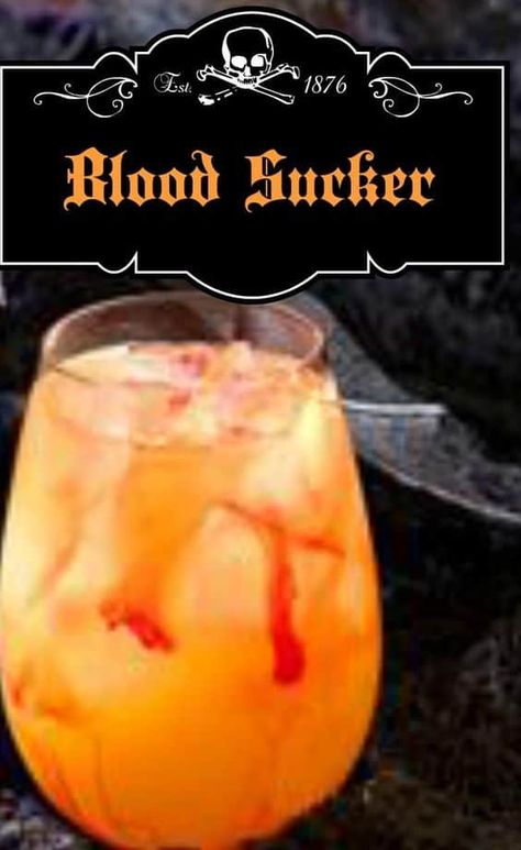 Halloween Spooky Food, Food Ideas Halloween Party, Spooky Food Ideas, Halloween Party Foods, Spooky Drinks, Halloween Alcohol, Halloween Themed Drinks, Halloween Recipes Drinks, Halloween Party Drinks