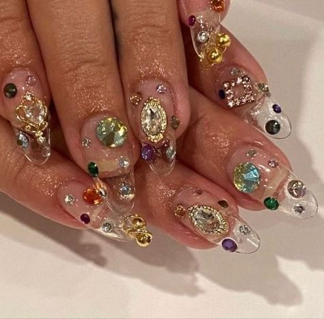 Nail Art Design 2023, La Apartment, Junk Nails, Easy Nail Art Designs, Im So Sorry, Colorful Nail, Transparent Nails, Apartment Tour, Design 2023