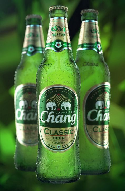 Chang Classic, small bottle. Thailand's Top Beers, Singha Beer, Chang Beer and Leo Beer in detail... http://islandinfokohsamui.com/2017/05/11/thai-beer-leo-chang-singha Bangkok Lifestyle, Leo Beer, Chang Beer, Just Friends Quotes, Beer Tower, I Like Beer, Remove Bg, Love Couple Images, Photos For Profile Picture