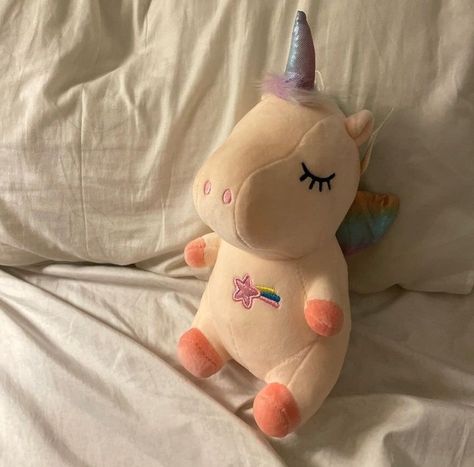 Unicorn🦄 soft toy (๑˃̵　ᴗ　˂̵)و Unicorn Soft Toy, Soft Toys, Aesthetic Icon, Soft Toy, Sprinkles, Toys