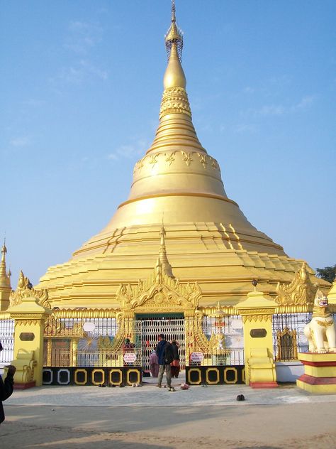 stupa at kushinagar White Wood Texture, Places To Visit In India, Best Background, Best Background Images, Incredible India, Wood Texture, White Wood, Myanmar, Pretty Pictures