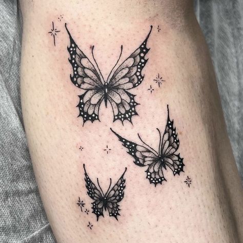 Alternative Butterfly Tattoo, Goth Butterfly Tattoo, Butterfly Memorial Tattoo, Gothic Butterfly Tattoo, Edgy Tattoo Ideas, Tattoo Claims, Tattoo Semicolon, Floral Spine Tattoo, Silly Tattoos