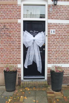 Wedding Door Decorations, Baby Door Hangers, Wedding Doors, Baby Door, Wedding Stage Design, Wedding Stage, Photo Op, Stage Design, Home Wedding