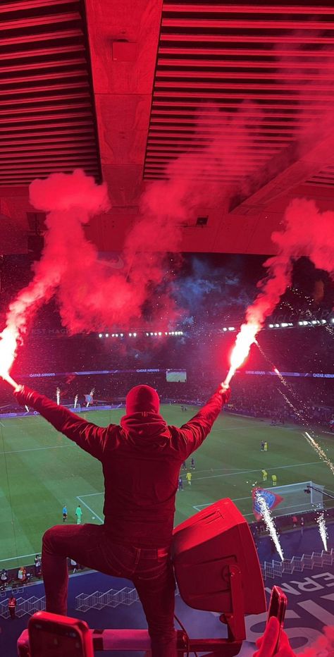 Ultra Boys, Ultras Football, Football Casuals, Football Images, Football Wallpaper, Paris Saint-germain, Football Fans, Football Team, Canon