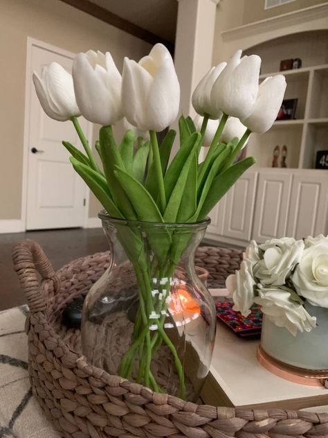 Artificial Flowers Bedroom Decor, Fake Tulips In Vase, Aesthetic Fake Flowers, Flowers Bedroom Decor, Fake Tulips, Wedding Decoration Flowers, Fake Flowers Decor, Flower For Wedding, Tulip Vase