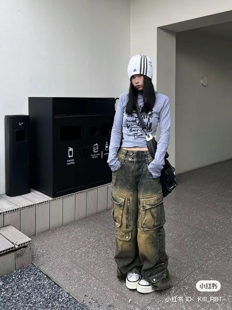 Riize Outfit Idea, Vamp Pants, Street Wear Outfits Women, Korean Outfit Aesthetic, Baggy Clothes Outfit Aesthetic, Baggy Outfits Girl, Asian Street Wear, Baggy Clothes Outfit, Pick Your Outfit