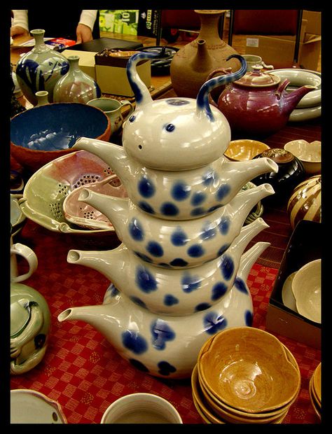 Teapots And Cups, Ceramics Pottery Art, Ceramics Ideas Pottery, Dream House Decor, Bits And Bobs, Clay Art, Clay Crafts, Ceramic Pottery, Ceramic Art