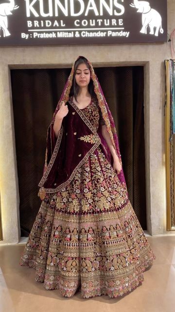 Bridal Lengha Designs Latest, Shadi Lehenga, Bridal Lehenga Designs Latest, Red Bridal Lehenga Pakistani, Indian Bridal Lengha, Trending Lehenga Designs, Heavy Bridal Lehenga, Indian Wedding Reception Outfits, Latest Bridal Lehenga Designs