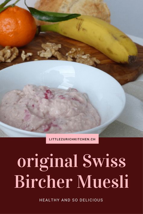 Muesli Recipe Breakfast, Switzerland Recipes, Swiss Muesli, German Breakfast, Swiss Food, Muesli Recipe, Swiss Recipes, Bircher Muesli, Snack Lunch