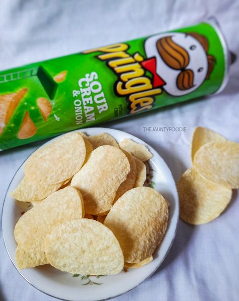 Sour Cream Pringles, Sour Cream And Onion Pringles, Pringles Sour Cream And Onion, Pringles Aesthetic, Inspo Reference, Sour Cream Chips, Sending Prayers, Picnic Baskets, Yellow Foods