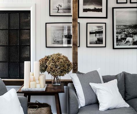 Modern barn style house with waterfront views on Lake Conjola Scandi Style Living Room, Modern Barn Style, Country Style Magazine, Country Style Living Room, Living Tv, Modern Country Style, Country Living Room, Contemporary Farmhouse, Barn Style House