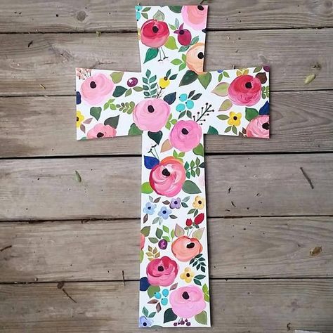 Floral Cross Painted Crosses, Cross Door Hangers, Cross Wood, Easter Door Hanger, Name Christmas Ornaments, Decoupage Diy, Cross Art, Easter Flowers, Diy Paper Crafts Decoration