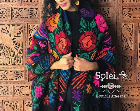 Mexican Traditional Clothing, Mexican Fiesta Dresses, Mexican Rebozo, Traditional Mexican Dress, Wool Shawl Wrap, Frida Kahlo Style, Fiesta Dress, Embroidered Blanket, Embroidered Shawl