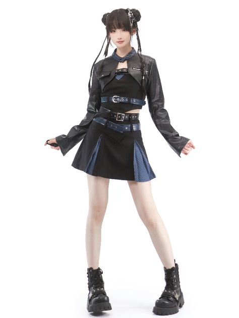 Size 			S 			M 			L 		 		 			Shoulders 			39 			40 			41 		 		 			Sleeve Length 			60 			61.5 			63 		 		 			Full Length 			29 			30.5 			32 		 		 			Bust 			88 			92 			96 Cyberpunk Winter Outfit, Cyberpunk Fantasy Outfit, Black Cyberpunk Outfit, Cyberpunk Female Outfit, Leather Jacket Drawing Reference, Cyberpunk Inspired Outfit, Cyberpunk Fashion Female, Anatomi Pose, Cyberpunk Outfit Aesthetic