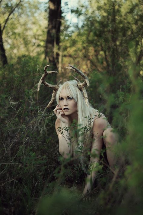 SEE MORE IMAGES: http://bit.ly/ZiE0nr Photographer: Zerr Photography Wardrobe/Makeup/Model: Miss Mothh #faerie Dark Beauty Magazine, Makeup Model, Fantasy Photography, Wild Woman, Wow Art, Dark Beauty, Pin Board, Enchanted Forest, In The Woods