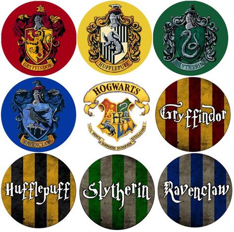 house buttons Harry Potter House Crest Printables Free, Harry Potter Motto Party, Harry Potter Weihnachten, Harry Potter Badges, Hogwarts Logo, Harry Potter Invitations, Harry Potter Christmas Decorations, Imprimibles Harry Potter, Cumpleaños Harry Potter