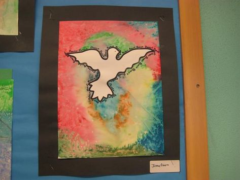 The perfect project for MLK Day or a peace unit, these gorgeous doves that we found over at Mrs. Art Teacher! are actually pretty easy to create. They'll take a couple crafting sessions since you'll... Mlk Art, Picasso Peace, Peace Activities, Mlk Activities, Peace Crafts, Remembrance Day Activities, Remembrance Day Art, Poppy Craft, Snowflakes Art