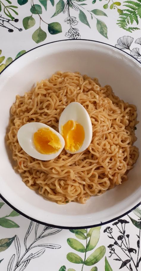 Pancit Canton Aesthetic, Pancit Canton, Noodles, Quick Saves