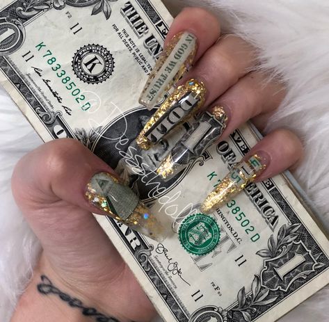 Money nail art idea | ghetto nails | bling nails | acrylic and gel nails❤️ #acrylicnails Bling Nails Acrylic, Money Nail Art, Raw Nails, Acrylic And Gel Nails, Cardi B Nails, Gel Nails Long, Money Nails, Nail Art Idea, Nails Bling