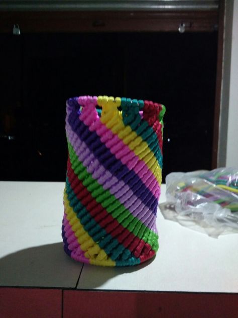 Macrame Bags, Bag Macrame, Chevron Bracelet, Thread Art, Macrame Knot, Macrame Bag, Pen Holder, Pen Holders, Lamp Shade