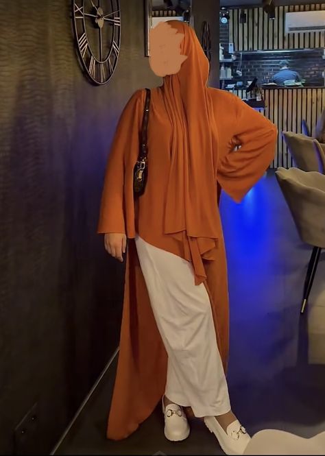 Sketched Outfits, Orange Color Combinations, Hijab Ideas, Hijab Summer, Abaya Outfit, Hijabi Outfit, Orange Outfit, Mode Abaya, Modest Dresses Casual