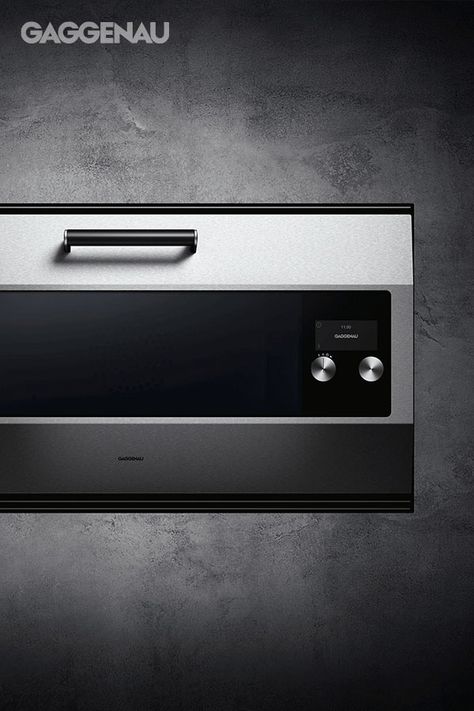 Gaggenau's EB 333 90 cm oven remains true to the original EB 300 oven: traditional avant-garde in design and capabilities. A single sheet of 3 mm stainless steel forms the door panel. The 20 kg door opens and soft-closes with deceptive ease. #Gaggenau #GaggenauAppliance #EB333 #Oven #Baking #Kitchen #KitchenDecor #KitchenIdeas Air Conditioner Design, Gaggenau Appliances, Oven Design, Countertop Oven, Industrial Design Trends, Baking Kitchen, Oil Painting Tutorial, Id Design, Cooking Appliances