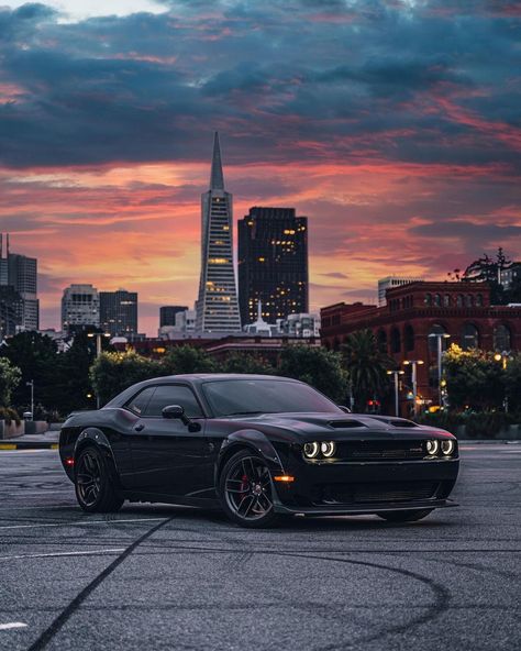 Dodge Challenger All Black Car Interior, Dodge Challenger Aesthetic, Dodge Challenger Srt Hellcat Black, Dodge Challenger Hellcat Demon, Dodge Charger Aesthetic, Dodge Srt Demon, Challenger Wheels, Doge Challenger, Dodge Challenger Black