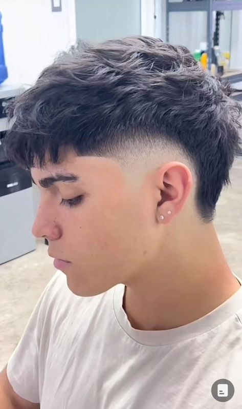 Boys Haircut Mullet, Crop Top Haircut Men, Men Haircut 2020, Men’s Short Fade Mullet, Side Fade Haircut Men, French Crop Mullet, Short Mullet Fade, Burst Fade Mullet Straight Hair, High Burst Fade