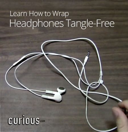 How to Wrap Headphones Tangle-Free How To Tie Earphones, Wrap Headphones, How To Make Headphones, Granny Knot, Tangled Headphones, Headphone Wrap, Ear Bud, How To Tie Ribbon, Nerve Pain Relief